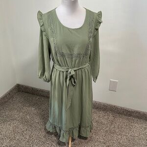 🕯️ Saving Paige Midi Dress